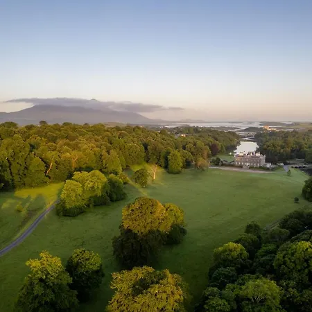 Luxury tent Estate Glamping Village