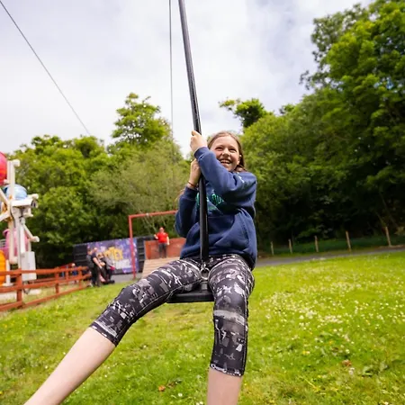 Estate Glamping Village *