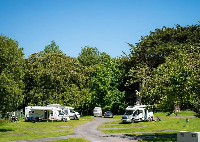 Estate Glamping Village *