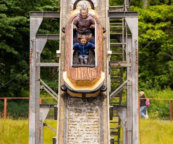 Estate Glamping Village * Westport