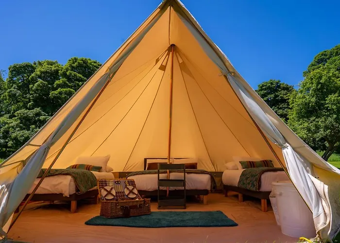 Estate Glamping Village Luxury tent Westport